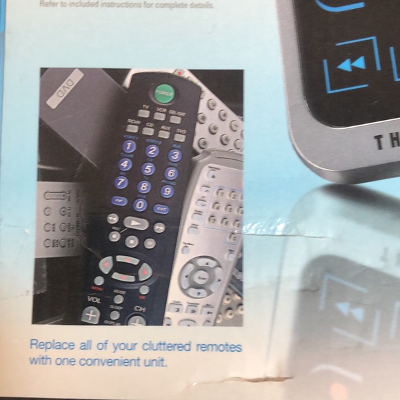 The Sharper Image Smart Universal Jumbo Remote DVD TV DVR XL Light Up Buttons - Picture 6 of 8